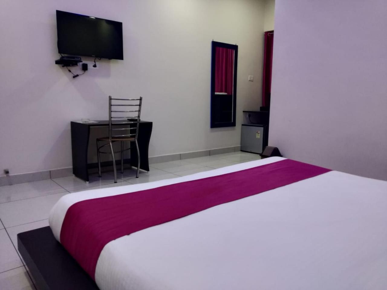 Hotel Reyansh Tanakpur Bagian luar foto
