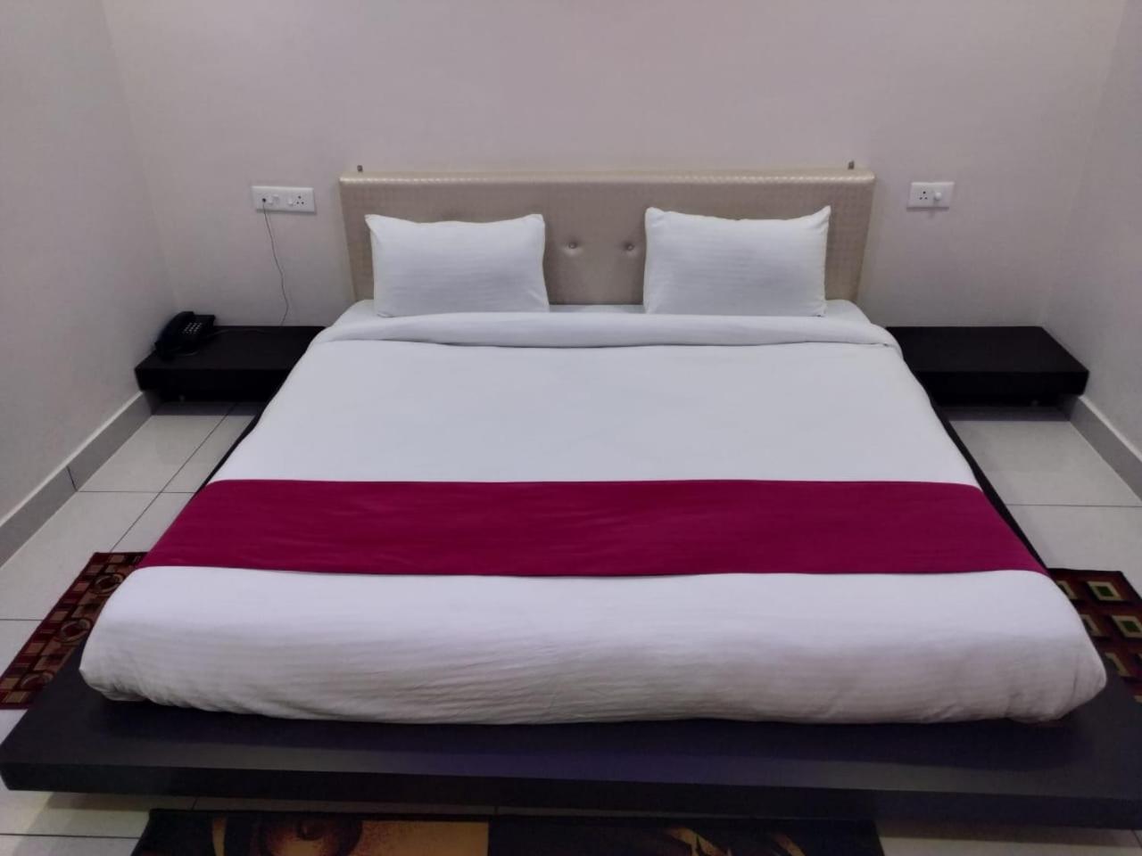 Hotel Reyansh Tanakpur Bagian luar foto