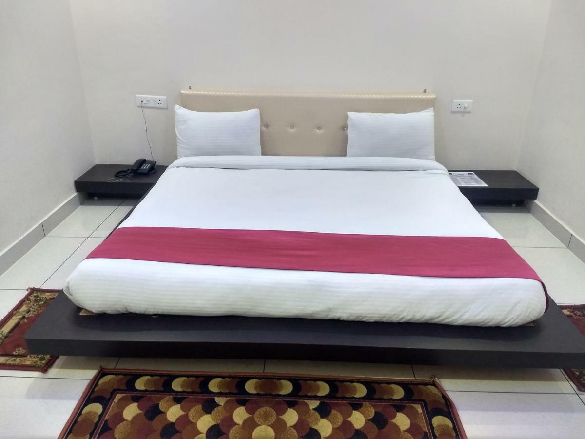 Hotel Reyansh Tanakpur Bagian luar foto
